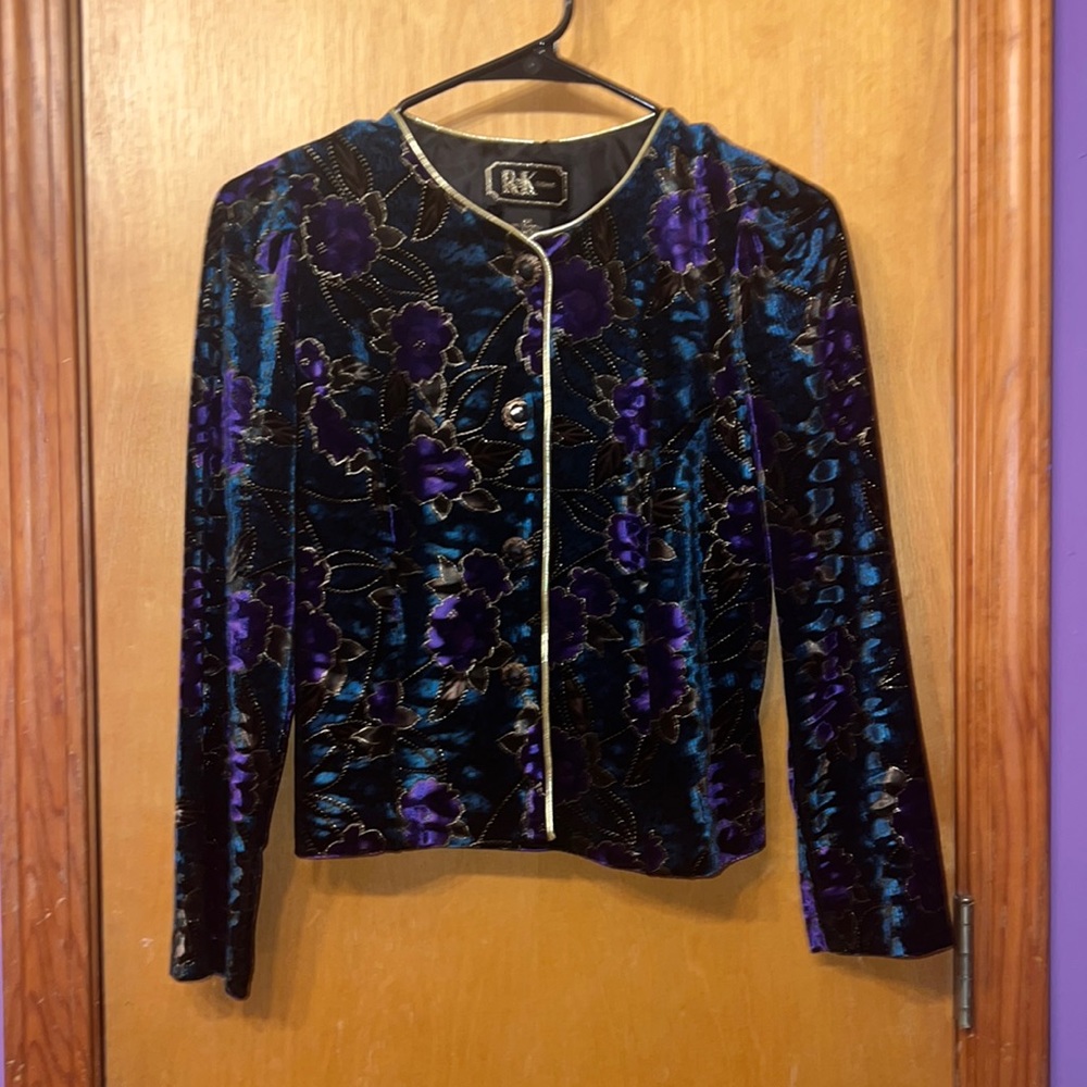 Rare Vintage R&K Velvet Floral Blazer Jacket - Size Petite Med - Black & Purple